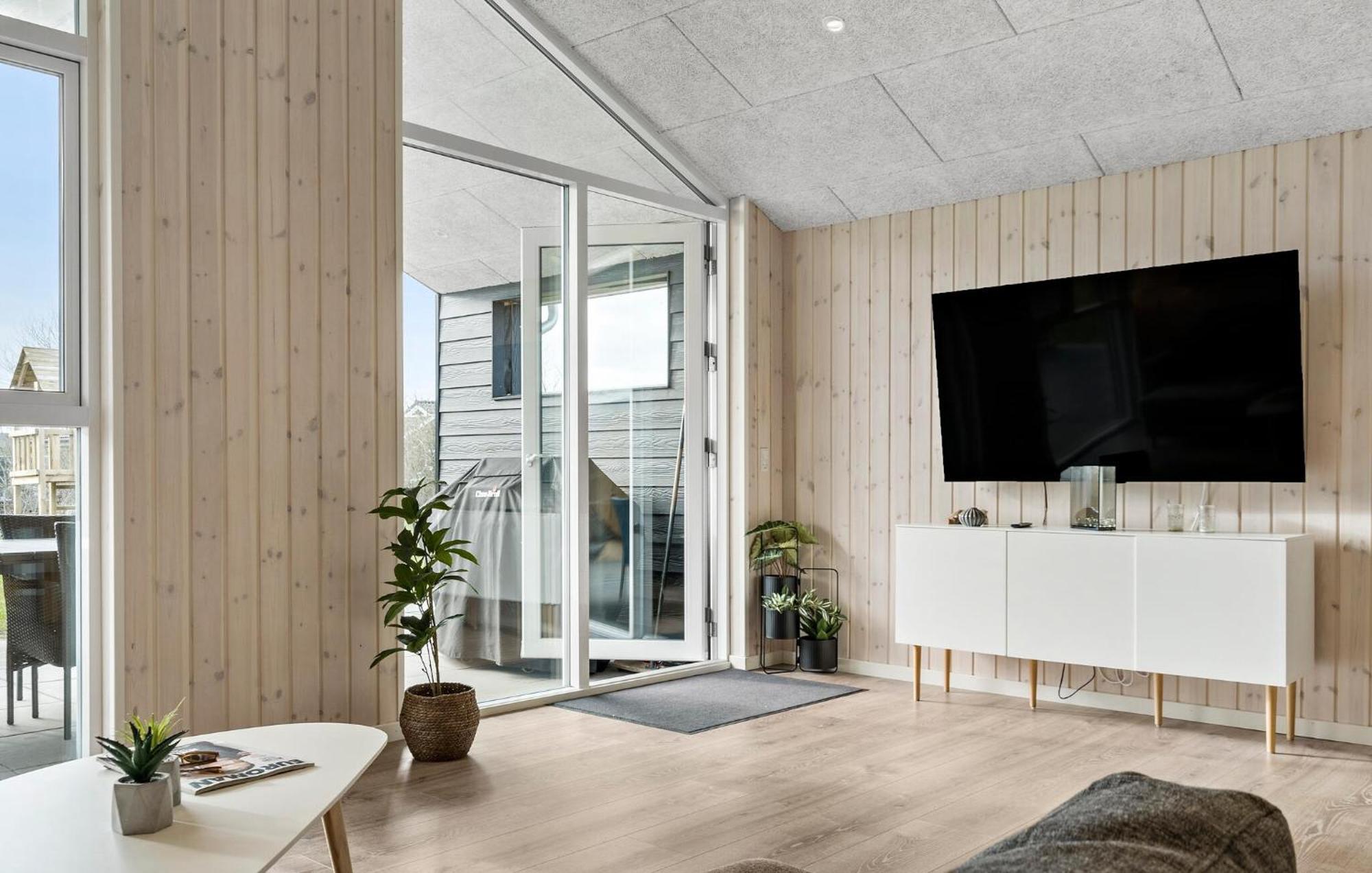 Beautiful Home In Tarm With Sauna エクステリア 写真