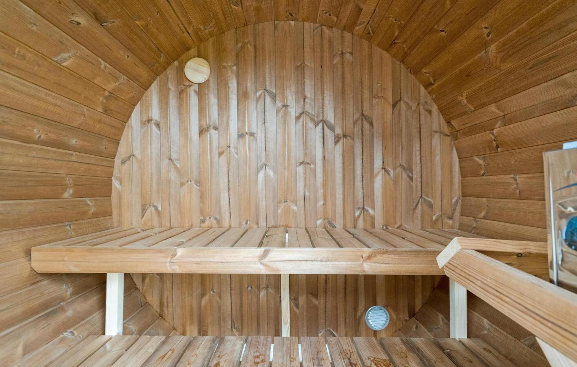 Beautiful Home In Tarm With Sauna エクステリア 写真